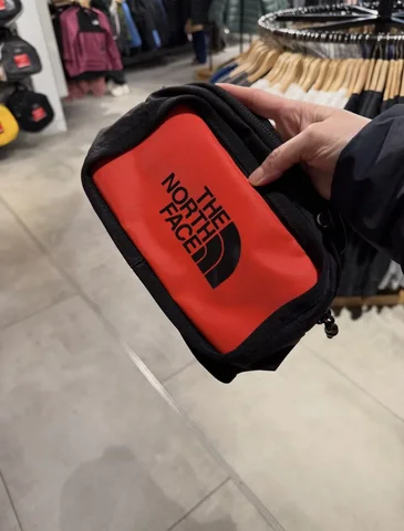 THE NORTH FACE, explore, hip back, red black