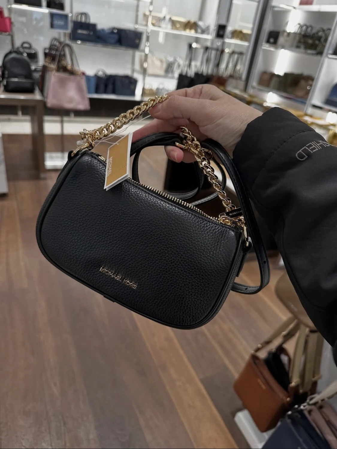 MICHAEL KORS, carmel, small chain handle bag, with long strap, leather black