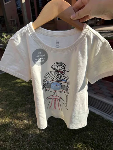 GAP, for kids girl, short sleeves t shirt, cameralady, cotton cream, size 4-5 year