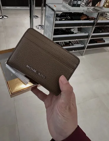 MICHAEL KORS, for ladies, small zip around card holder, fawn brown