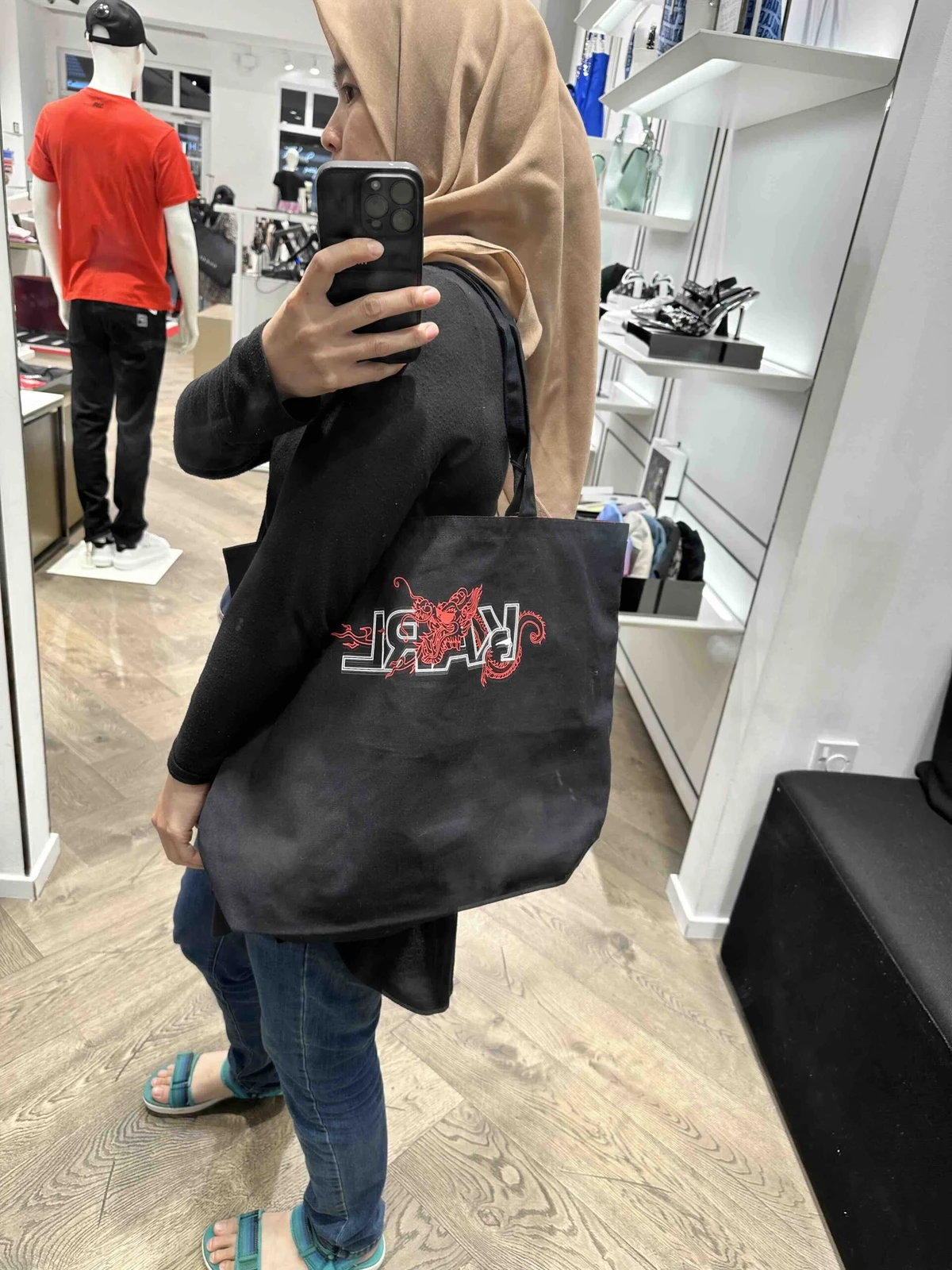 KARL LAGERFELD, medium long handle open top tote bag, cny dragon year, black