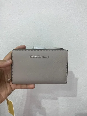 MICHAEL KORS, for ladies, bifold compact wallet, saffiano leather, sand